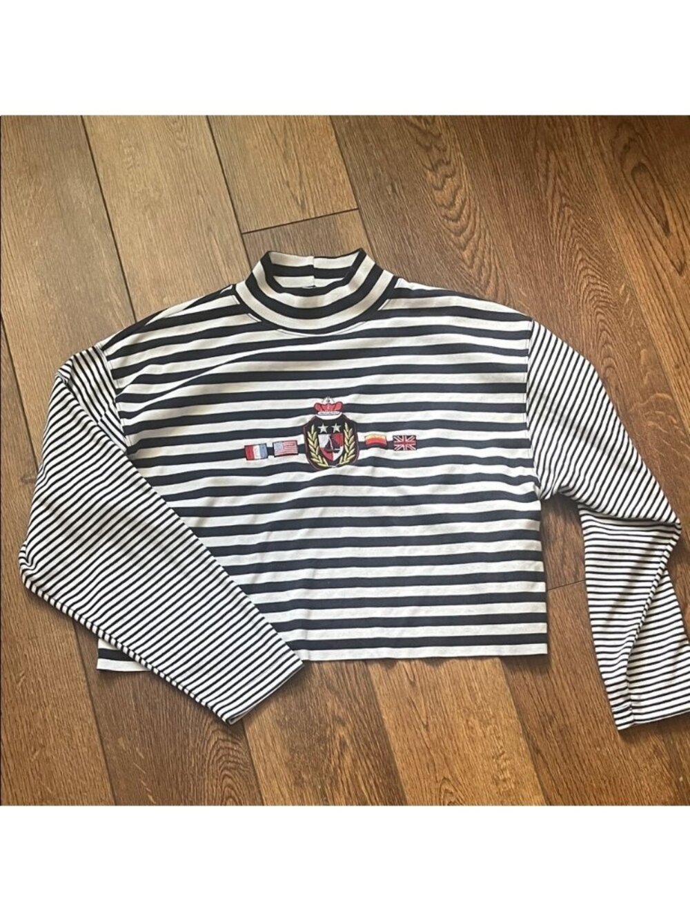 Vintage Karen Scott Striped Nautical Long Sleeve Navy and White Crop Top Medium
